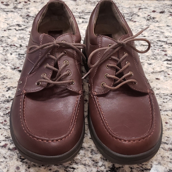 Dansko Wyatt Casual Oxfords Size 10(43). - Picture 2 of 14